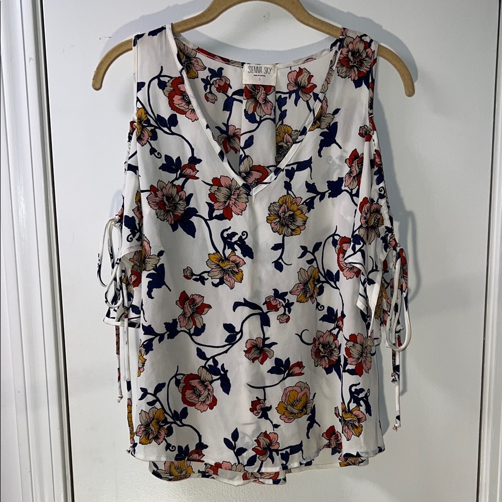 Sienna Sky Floral Blouse - with Blue Stems